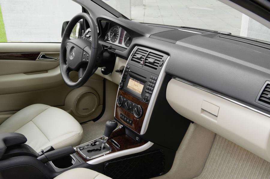  Mercedes-Benz B-Class 2009 года  (фото 20 из 86)